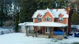 Farmhouse Facelift, Season 2 Episode 9 image