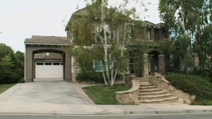 Storage Wars, Season 2 Episode 22 image