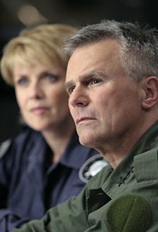 Stargate SG-1 - "The Shroud" - Amanda Tapping as Lt. Col. Samantha Carter, Richard Dean Anderson as Maj. Gen. Jonathan "Jack" O'Neill