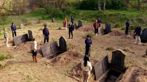 The Traitors, Season 1 Episode 2 image