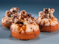 Donut Showdown, Season 2 Episode 2 image