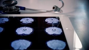 Something's Killing Me, Season 2 Episode 2 image