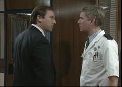 Casualty, Season 7 Episode 17 image