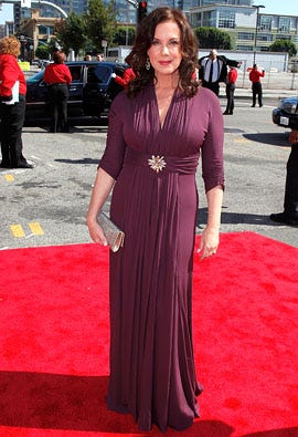 Elizabeth Perkins - The 61st Primetime Emmy Awards, September 20, 2009