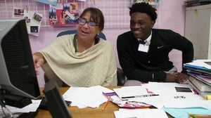 QB1: Beyond the Lights, Season 3 Episode 3 image