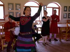 Bare Feet with Mickela Mallozzi, Season 3 Episode 2 image