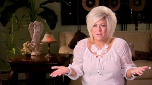 Long Island Medium, Season 3 Episode 12 image