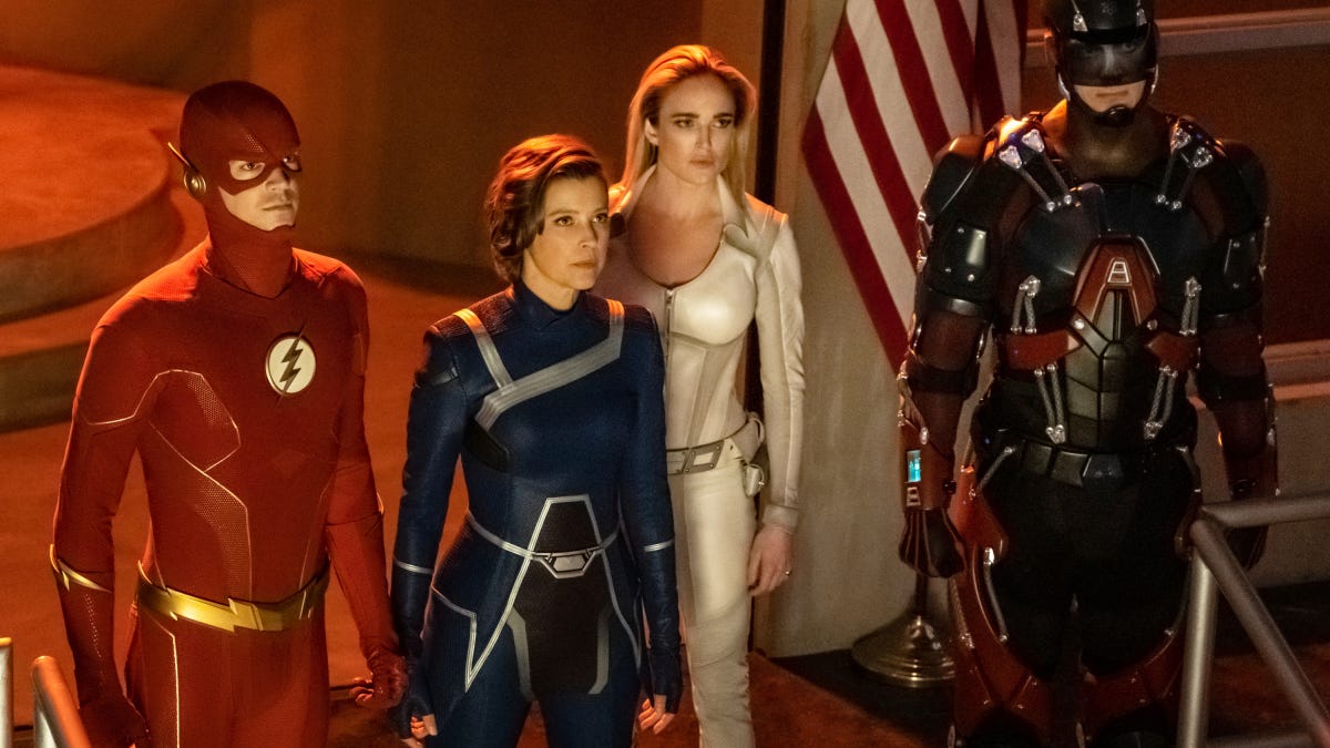Grant Gustin, Audrey Marie Anderson, Caity Lotz, and Brandon Routh, Supergirl