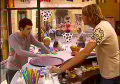 Life Is Sweeter, Season 2 Episode 220 image
