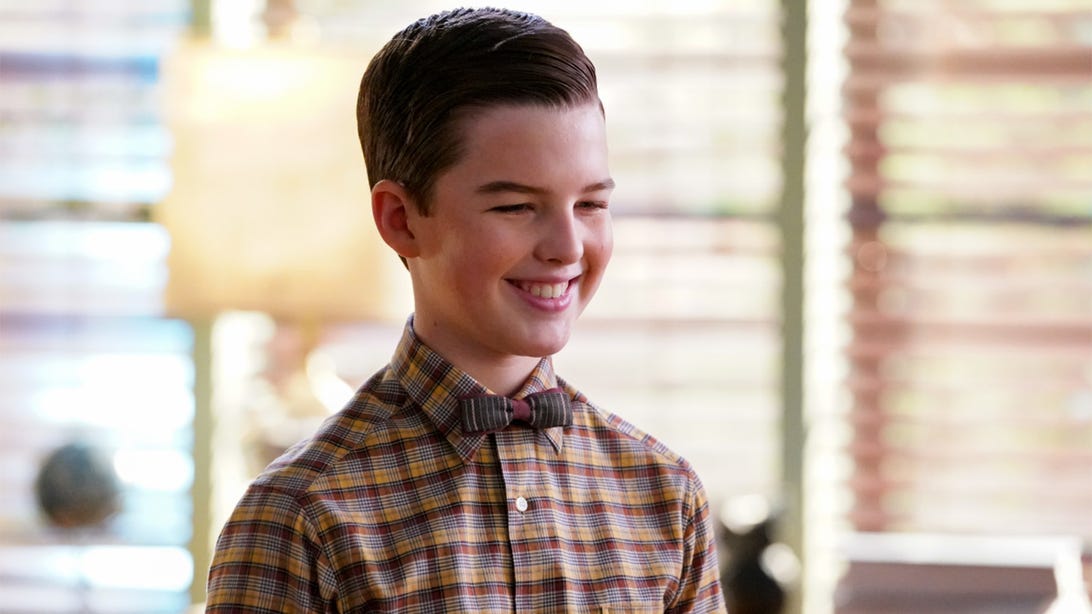 7 Family Sitcoms Like Young Sheldon to Watch While You Wait for the New Season