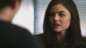 Pretty Little Liars, Season 1 Episode 1 image