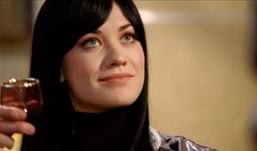 Chuck, Season 4 Episode 12 image