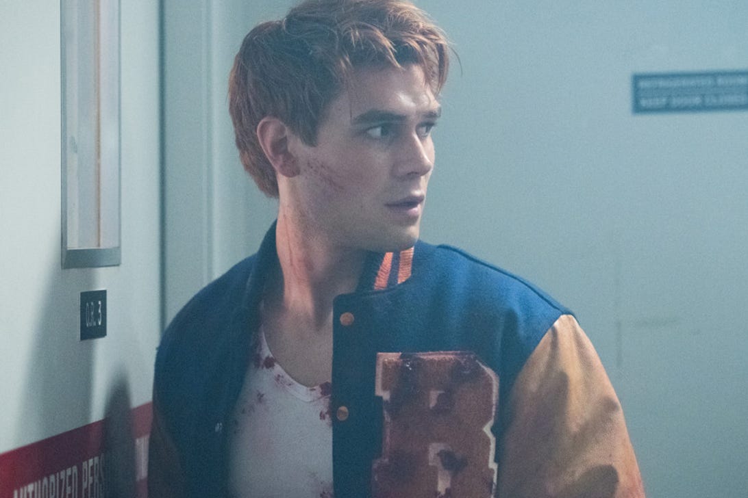 Riverdale: Dilton Doiley is the Name of a Serial (Black Hood) Killer