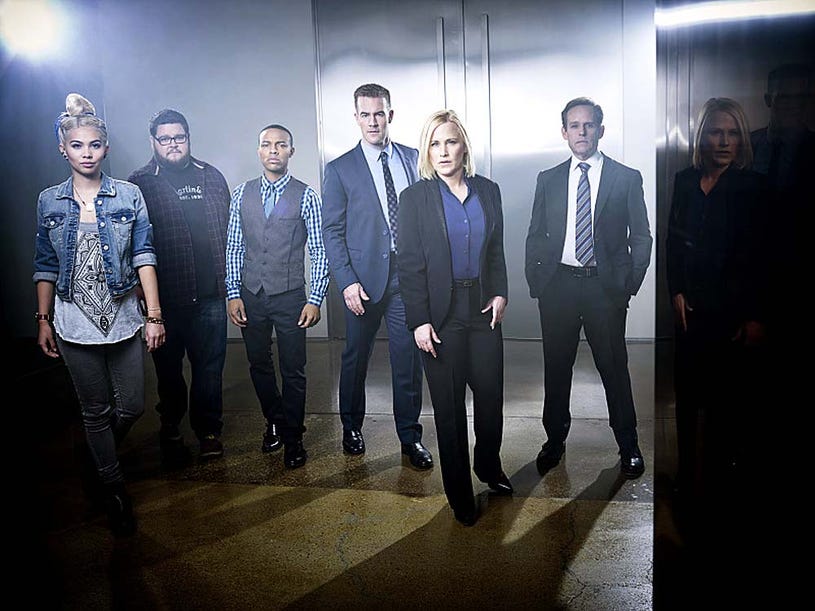 CSI: Cyber - Season 1 - Hayley Kiyoko, Charley Koontz, Shad Moss, James Van Der Beek, Patricia Arquette and Peter MacNicol