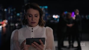 Harrow, Season 3 Episode 10 image