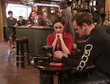 Time Gentlemen Please, Season 2 Episode 6 image