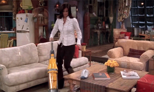 22-friends-vacuum1.gif