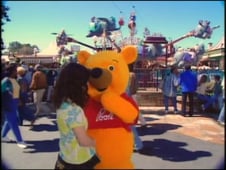 Roseanne, Season 8 Episode 18 image