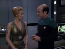Star Trek: Voyager, Season 6 Episode 15 image
