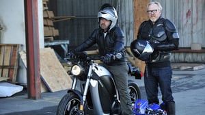 Unchained Reaction, Season 1 Episode 3 image