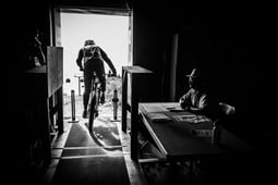 Fast Life, Season 2 Episode 5 image