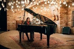 Grace Notes, Season 1 Episode 3 image