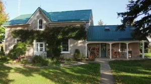 Farmhouse Facelift, Season 3 Episode 5 image