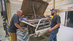 Truck Night in America, Season 1 Episode 6 image