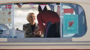 Close to Me, Season 1 Episode 6 image