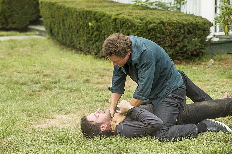 The Affair - Season 1 - "10" - Dominic West and Colin Donnell