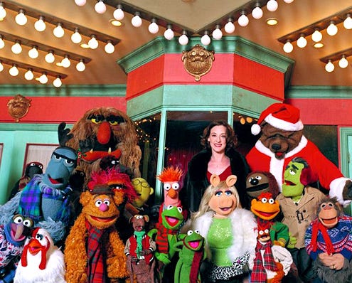 It's a Very Merry Muppet Christmas Movie - Joan Cusack and The Muppets