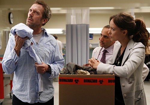 House - Season 4, "House's Head" - Hugh Laurie as House, Peter Jacobson as Taub, Olivia Wilde as Thirteen