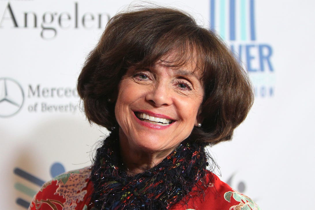 Valerie Harper, Star of The Mary Tyler Moore Show and Rhoda, Dies at 80