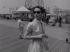 Decoy, Season 1 Episode 38 image