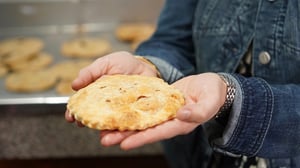 Pati's Mexican Table, Season 9 Episode 5 image