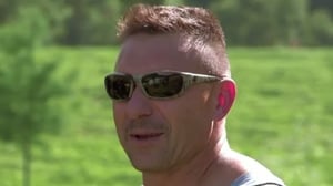 Billy Bob's Gags to Riches, Season 1 Episode 4 image