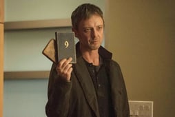Intruders, Season 1 Episode 6 image