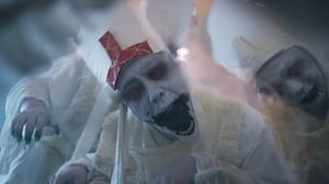 Spectros, Season 1 Episode 1 image