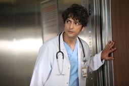 A Miracle, Season 1 Episode 2 image