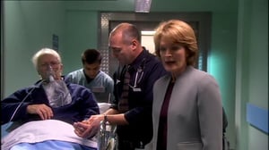 Casualty, Season 16 Episode 33 image