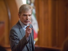Goliath, Season 1 Episode 8 image