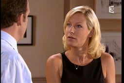 Life Is Sweeter, Season 3 Episode 255 image