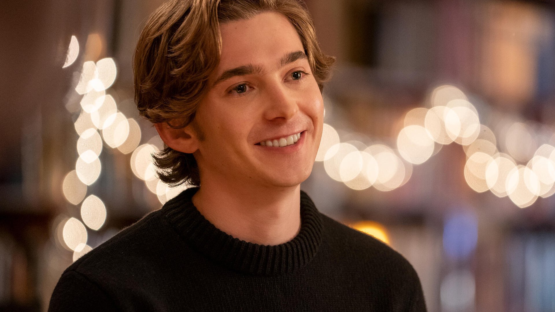 Austin Abrams, Dash and Lily