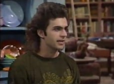 Normal Life, Season 1 Episode 5 image