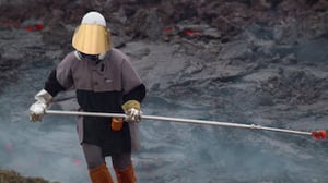 The Disappearance of Madeleine McCann, Season 1 Episode 2 image