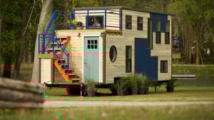 Tiny House Nation, Season 3 Episode 19 image