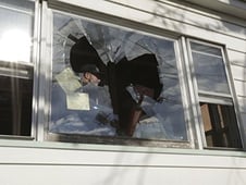 First Time Flippers, Season 3 Episode 6 image