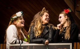 La vie compliquée de Léa Olivier, Season 1 Episode 4 image