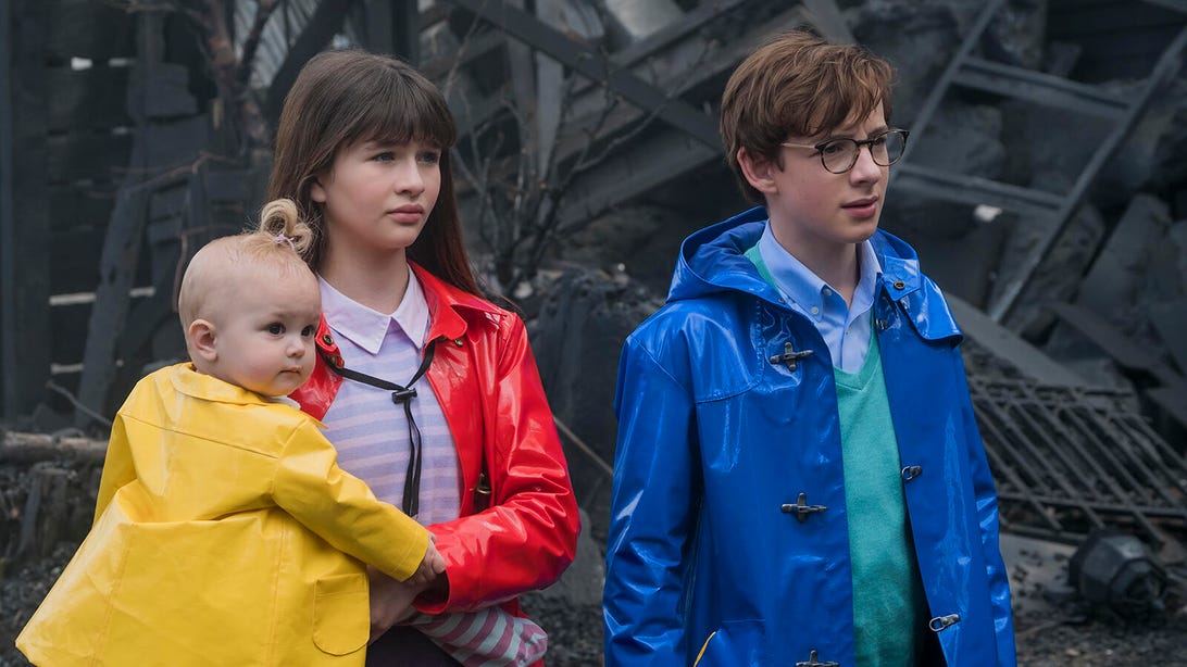 Malina Weissman and Louis Hynes, A Series of Unfortunate Events