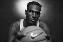 Elite Youth, Season 3 Episode 3 image